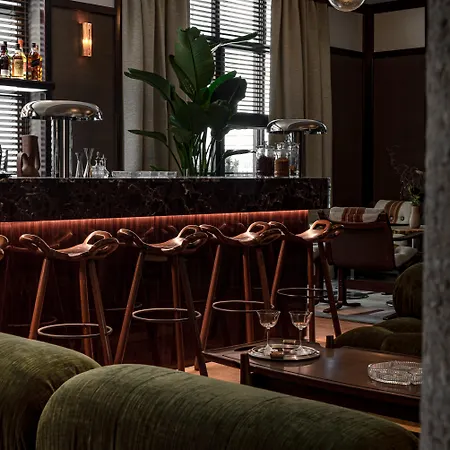 Norman & Hotel Parigi