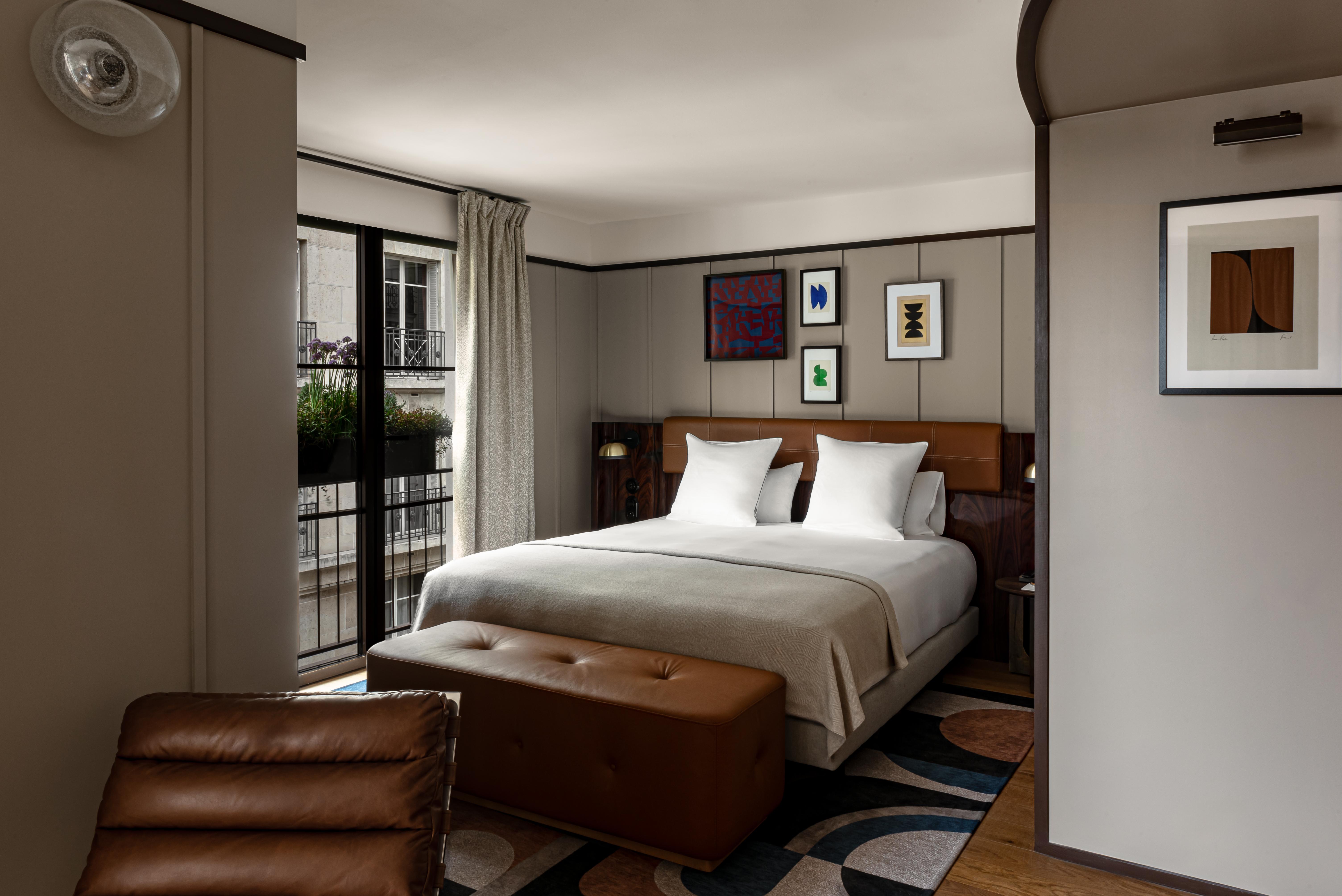 Norman & Hotel Parigi